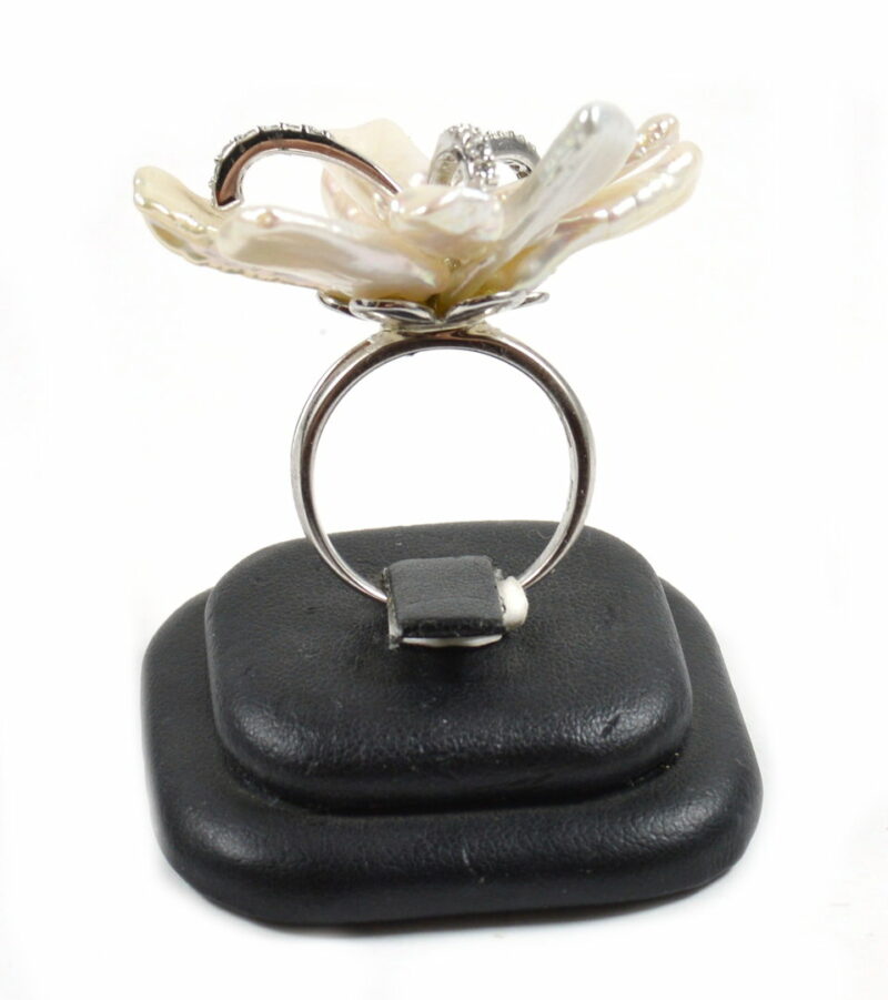 Anello in Argento 925 a Fiore con Scaramazze e Cubic Zirconia - immagine 3