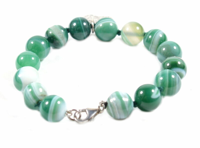 Bracciale in Agata Verde con Charms e Chiusura in Argento 925 - immagine 2