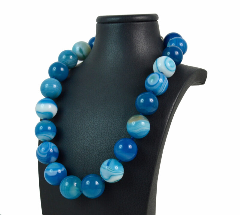Collana in Agata Blu liscia e chiusura in Argento 925 - immagine 3