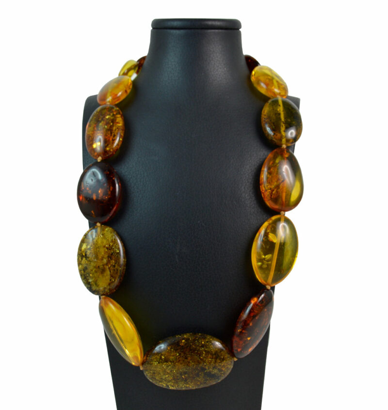 Collana a Scalare in Ambra Baltica Multicolor e chiusura in Argento 925.