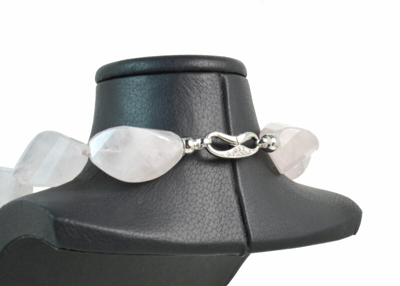 Collana in Quarzo Rosa con Intercalari, chiusura Argento925 e Zirconi - immagine 3