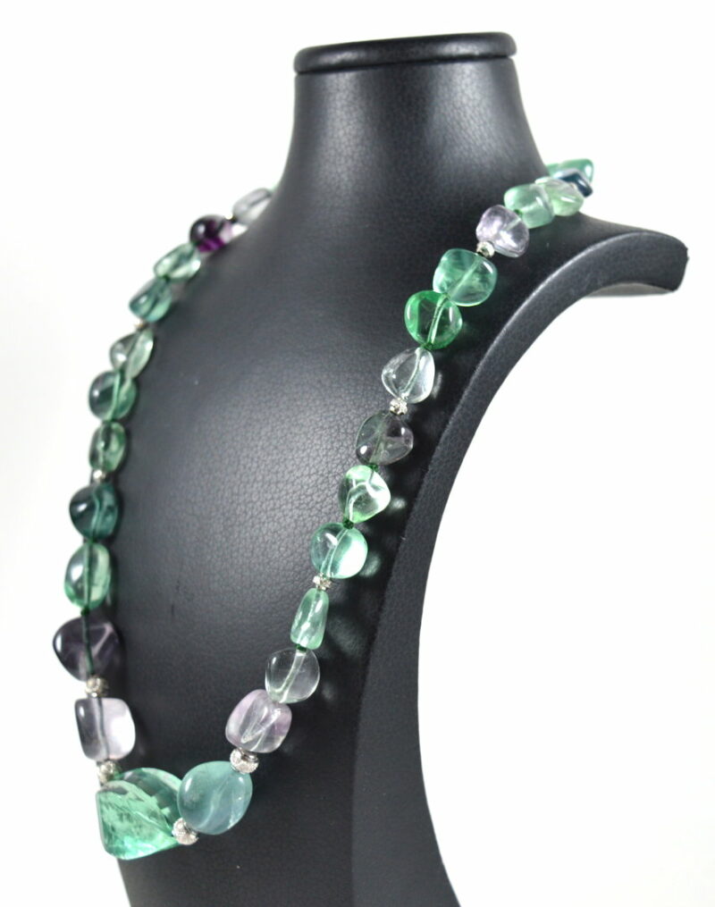 Collana a Scalare in Fluorite con Intercalari e Chiusura in Argento 925 - immagine 2