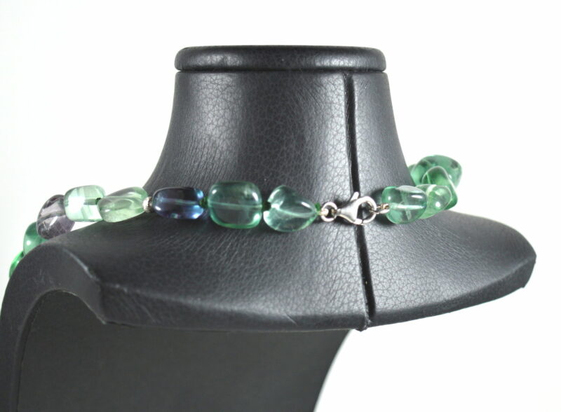 Collana a Scalare in Fluorite con Intercalari e Chiusura in Argento 925 - immagine 3