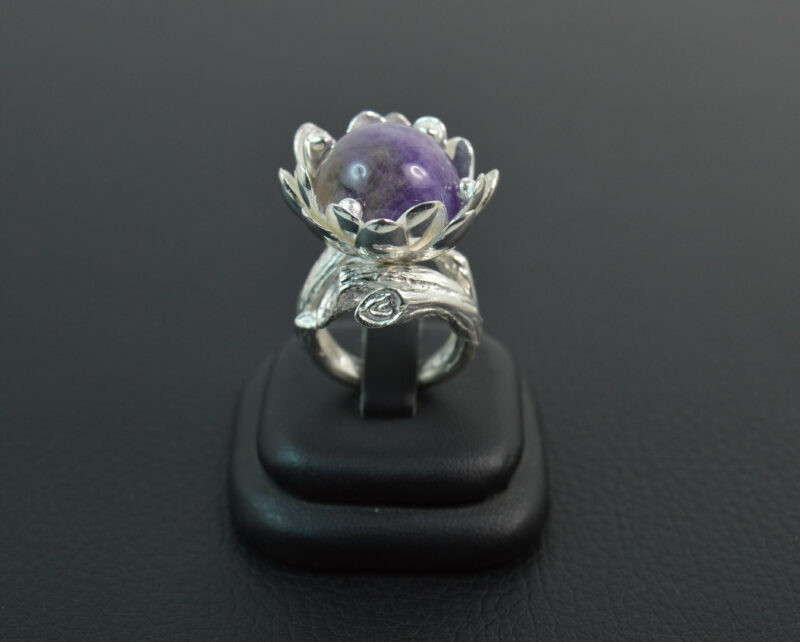 Anello Ninfea in Ametista e Argento 925 - immagine 4