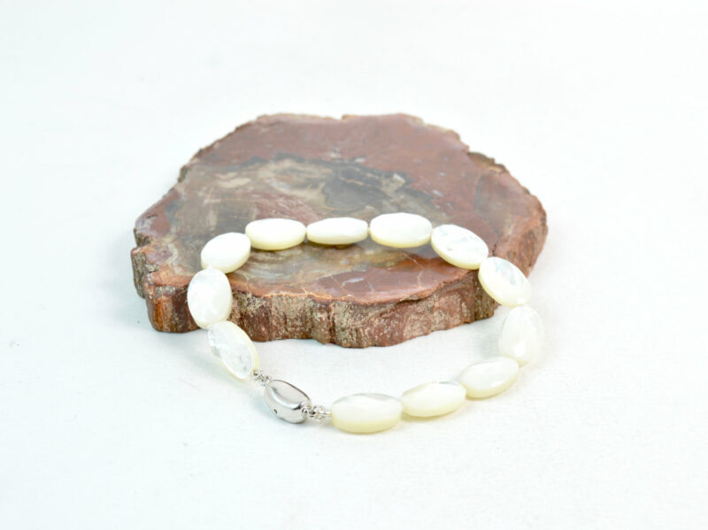 Bracciale in Madreperla con chiusura in Argento 925 - immagine 2