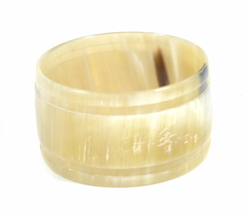 Bracciale Alto Rigido in Corno