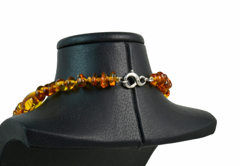Collana scalare in Ambra Baltica con chiusura in Argento 925 - immagine 2