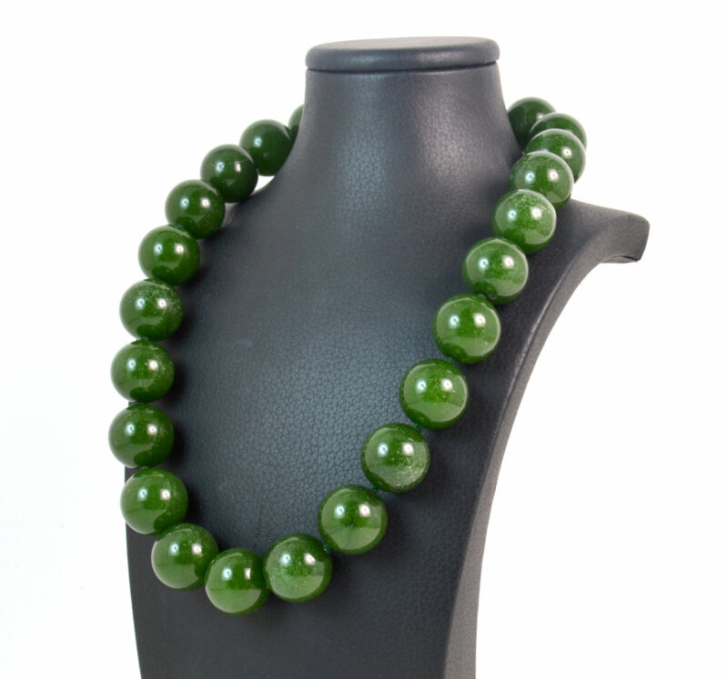 Collana in Giada Nefrite e chiusura in Argento 925 - immagine 4