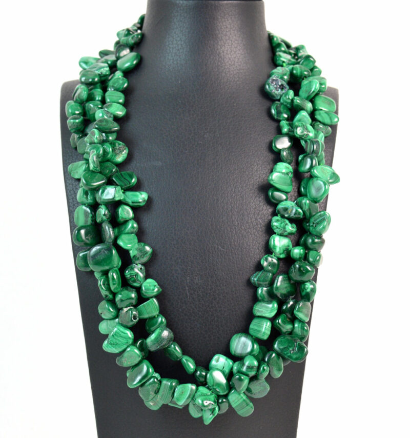Collana a tre fili in Malachite