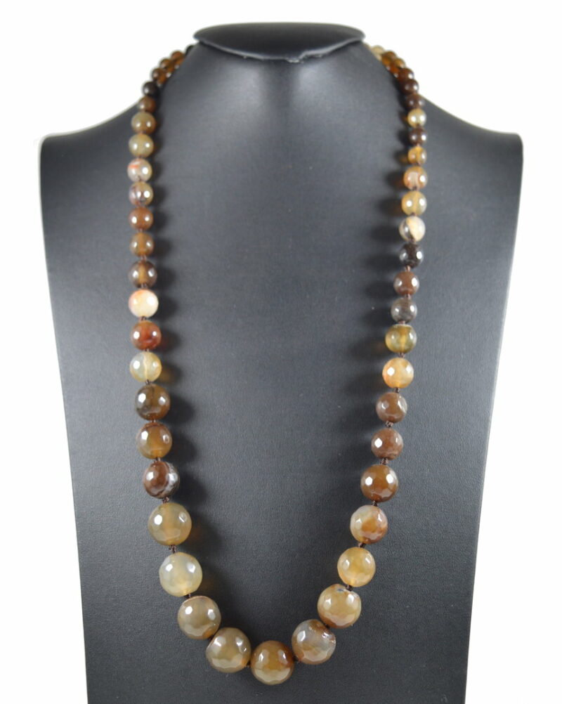 Collana a Scalare in Agata Marrone