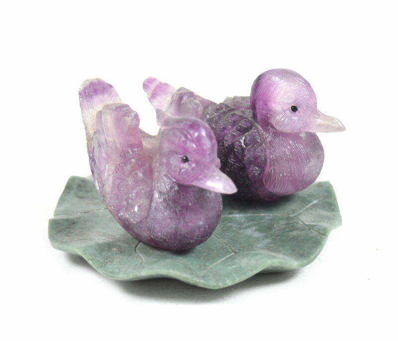 Paperi in Fluorite su Foglia di Giada. Soprammobile, Idea Regalo - immagine 4