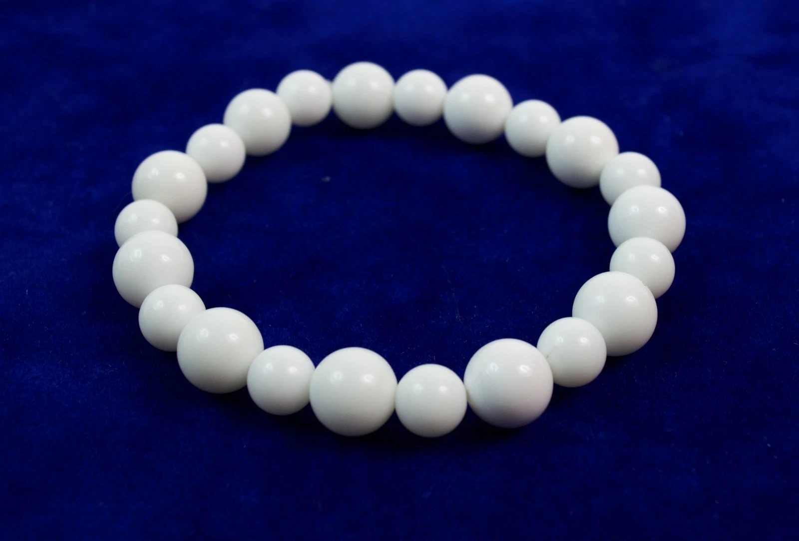 Bracciale Elasticizzato in Agata Bianca